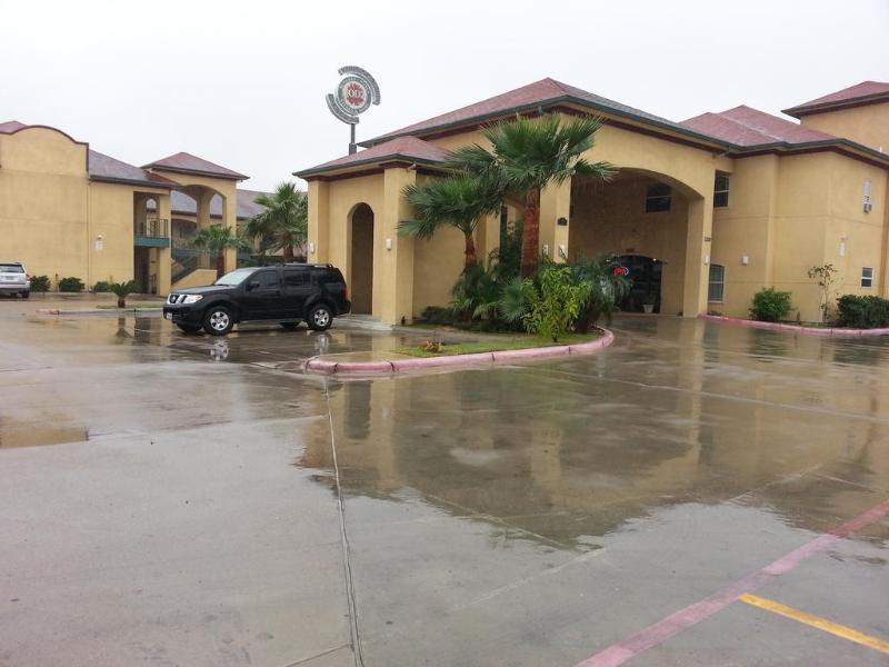 Texas Inn And Suites - Rio Grande Valley Edinburg Zewnętrze zdjęcie