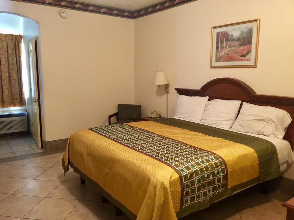 Texas Inn And Suites - Rio Grande Valley Edinburg Zewnętrze zdjęcie