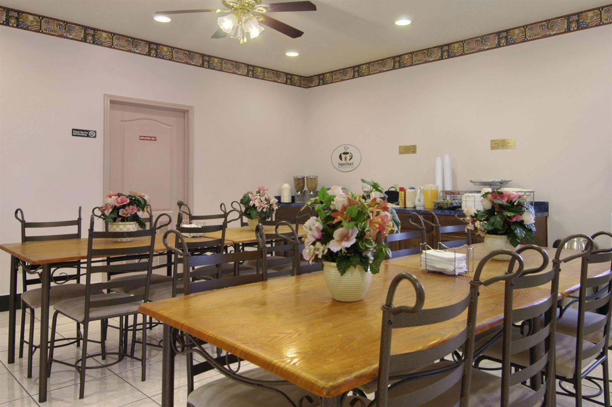 Texas Inn And Suites - Rio Grande Valley Edinburg Zewnętrze zdjęcie